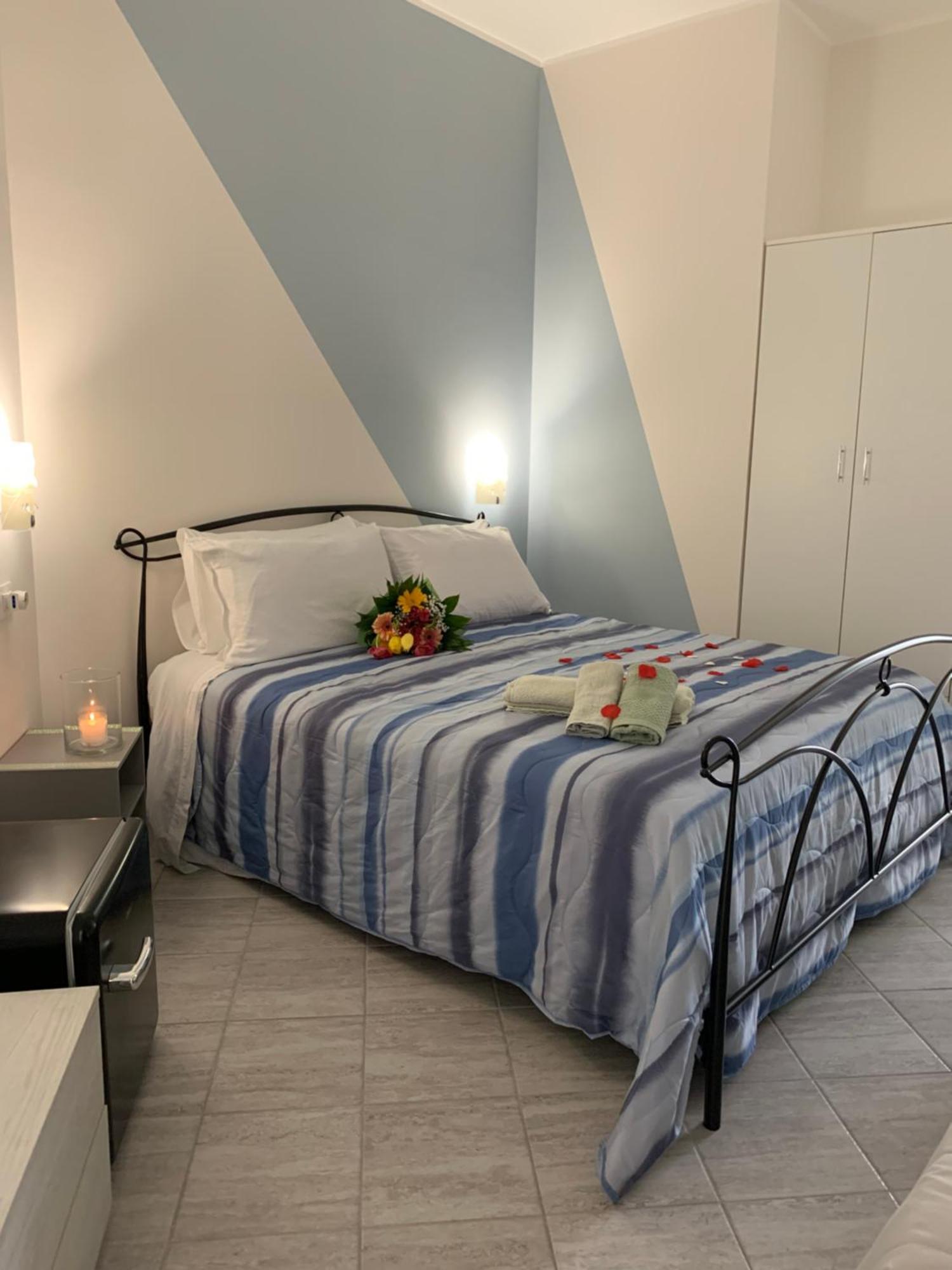 B&B Via Del Sole Vena Exteriör bild